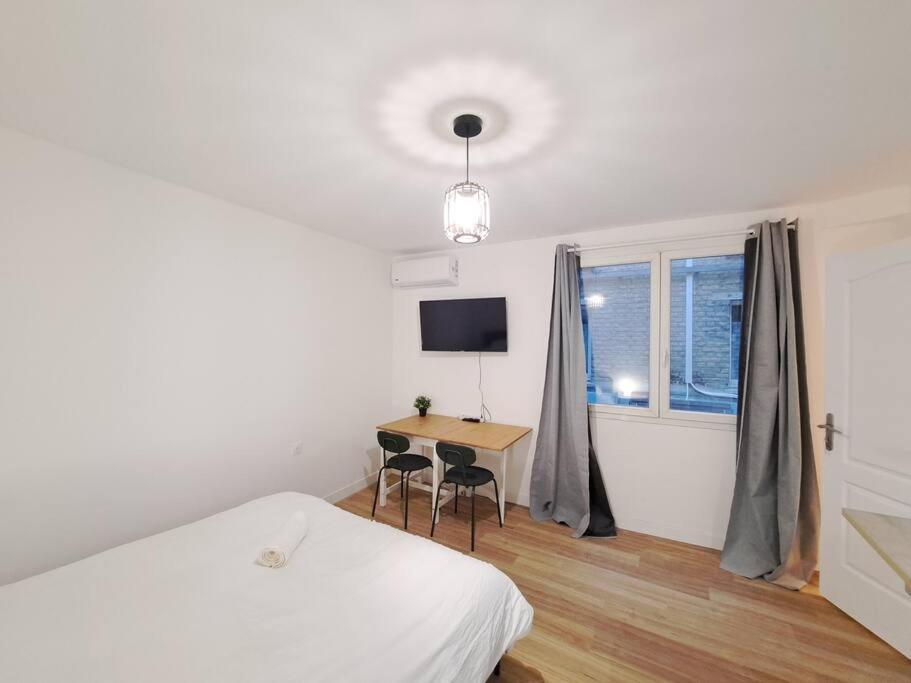 Verone, Charmant Studio Reims Bagian luar foto